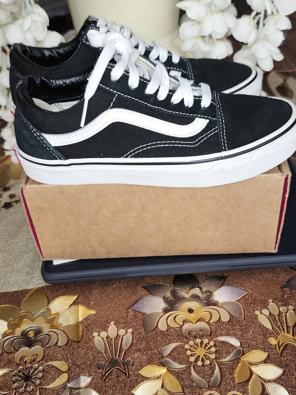 Vans Old Skool Black & White Classic Skate Shoes